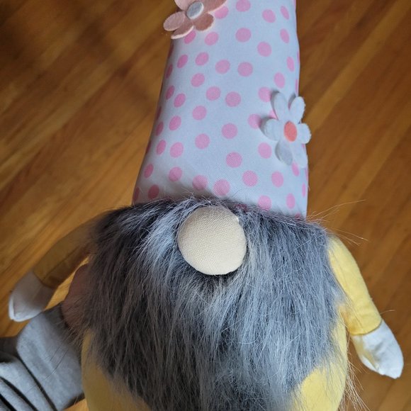 Springtime GNOME | Aldi's Huntington Home | 20" | NWT | 2022 - Picture 3 of 4